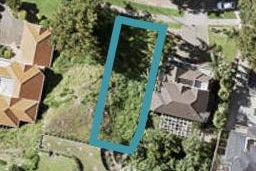 20A Oakwood Grove, Eastern Beach, Auckland
