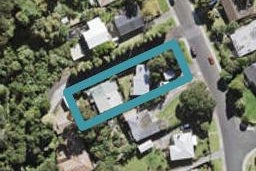 2/51 Kia Ora Road, Beach Haven, Auckland