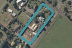 18 Burnt Hill Road, Oxford, Oxford