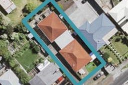 2/121 Henderson Valley Road, Henderson, Auckland