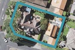 2/18 Omana Road, Milford, Auckland