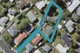 2/60 Sycamore Drive, Sunnynook, Auckland