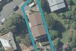 10 Adderley Terrace, Ravensbourne, Dunedin