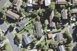 2/130 Stapleford Crescent, Browns Bay, Auckland