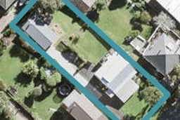 37 Okura River Road, Albany