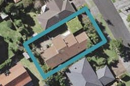 18 Voltaire Court, Botany Downs, Auckland