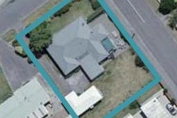 32 Broadway Street, Martinborough