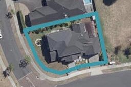 2 Parkwood Place, Huntington, Hamilton