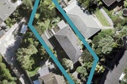 119 Cliff View Drive, Green Bay, Auckland