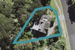 4 Hale Crescent, Bayview, Auckland
