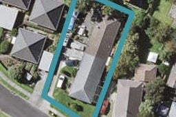 2/6 Tomintoul Place, Highland Park, Auckland