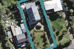 6 Mitchell Road, Surfdale, Waiheke Island