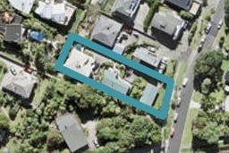 1/82 Hebron Road, Waiake, Auckland