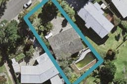 8 Cheryl Place, Hillcrest, Auckland