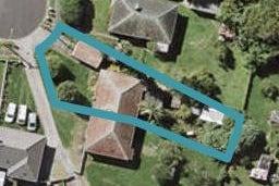 38 Ropata Avenue, Point England, Auckland