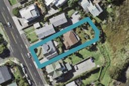 2/7 East Coast Road, Milford, Auckland