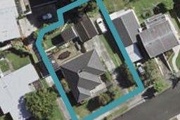 18 Walpole Avenue, Hillpark, Auckland