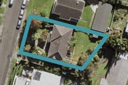 8 Dudding Avenue, Northcote, Auckland