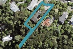 11 Opou Road, Titirangi, Auckland