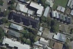 8E Defoe Place, Waltham, Christchurch