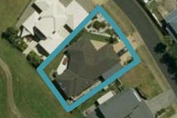 5 Barbados Way, One Tree Point