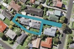 2/14 Hedge Row, Sunnyhills, Auckland