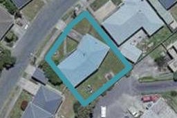 4 Griffiths Grove, Newlands, Wellington
