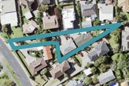 575A Beach RD, Murrays bay, Auckland