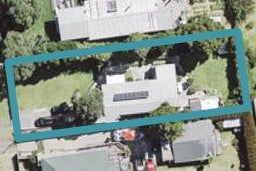 12 Tane Road, Laingholm, Auckland