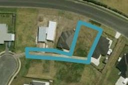 18 Sando Way, One Tree Point