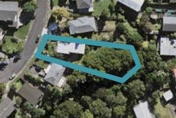 8 Nicholson Place, Hillcrest, Auckland