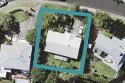 7 Garmons Way, Castor Bay, Auckland
