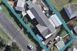 8 Parakai Avenue, Parakai, Helensville