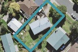 6 Ashbourne Place, Glendene, Auckland