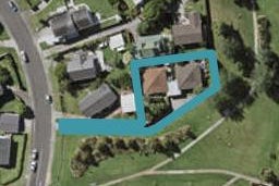2/1 Tetrarch Place, Tōtara Vale, Auckland