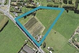 299 State Highway 16, Kumeu