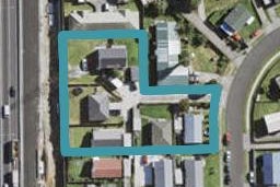 2/21 Solveig Place, Randwick Park, Auckland