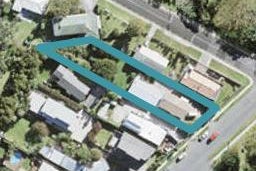2/52 Deep Creek Road, Torbay, Auckland