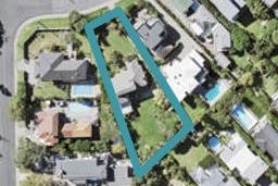1 Vaughan Crescent, Murrays Bay, Auckland