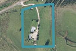 2337 Ohura Road, Matiere