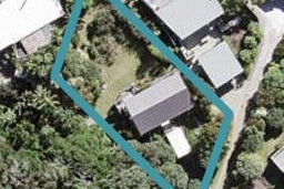 23 Kennedy Point Road, Surfdale, Waiheke Island