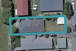 2/12 Strathmore Avenue, Strathmore Park, Wellington