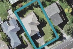 4 Roberts Avenue, Belmont, Auckland