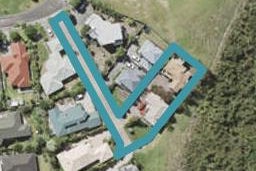 2/33 Taroka Close, Pinehill, Auckland