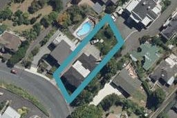 140 Lake Crescent, Hamilton Lake, Hamilton