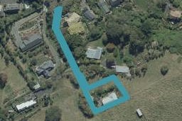 18 Barling Street, Macandrew Bay, Dunedin