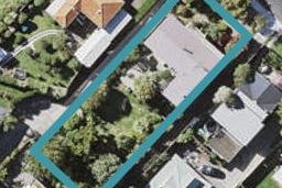 83 Beach Road, Mellons Bay, Auckland