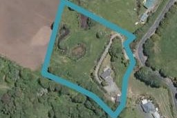 95 Crane Road, Kamo