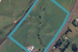 521 Waihola Highway, Milburn