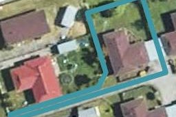 136 Portia Street, Stratford